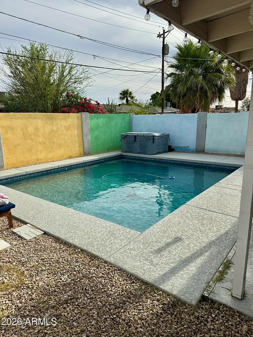 piscina 1 Casa Lista para Mudarse