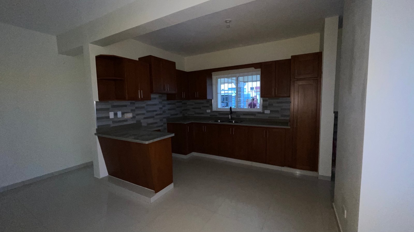 IMG_3721 Casa Familiar en Venta | Residencial Doña Julia, Tenares